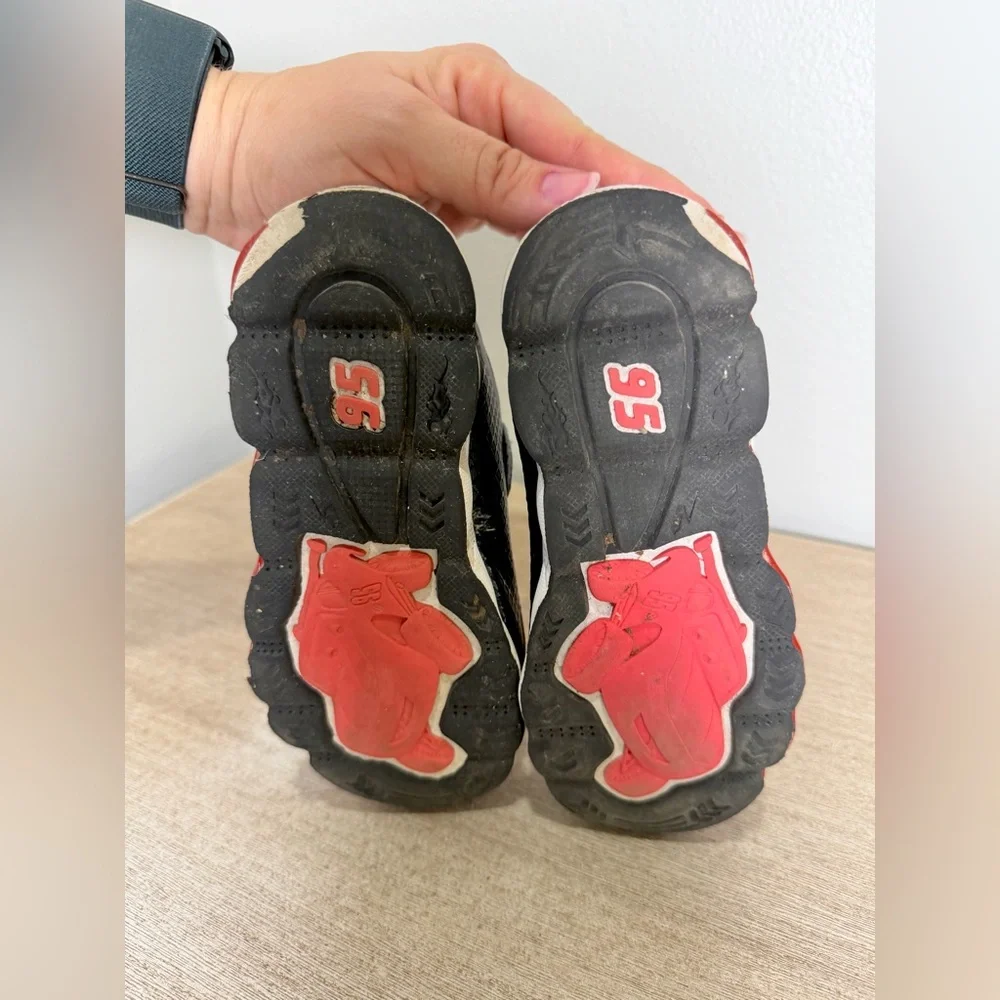 Pixar CARS Red Lightning McQueen Shoes Sneakers Slip On Boy Kid Toddler Size 11